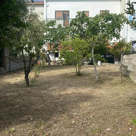 Luscofusco Guest house